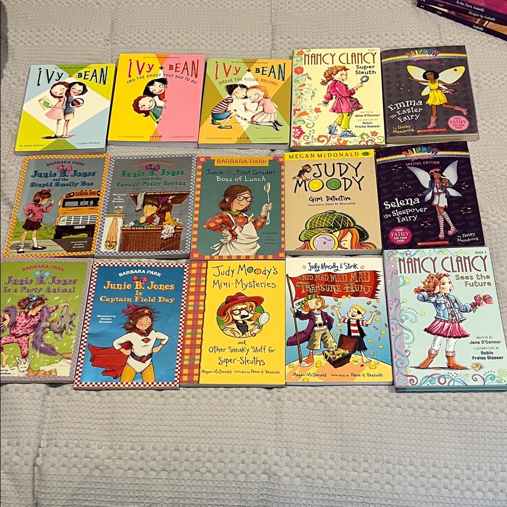 Colorful Kids Book Collection - Picture 1 of 7